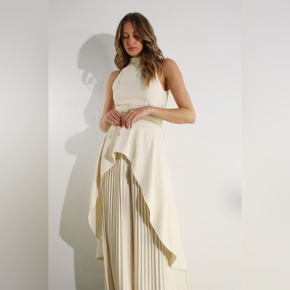 847. Hi Low Dressy Top and Pleated Pant Set in Beige - Picture 3 of 7